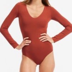 Everlane Red Long Sleeve V Neck Bodysuit Sz S